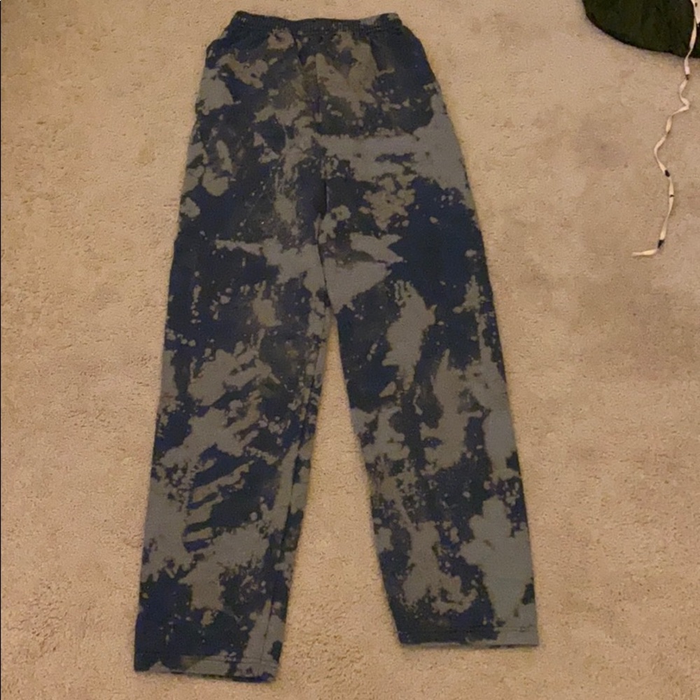 Bleach tie dye sweat pants size s